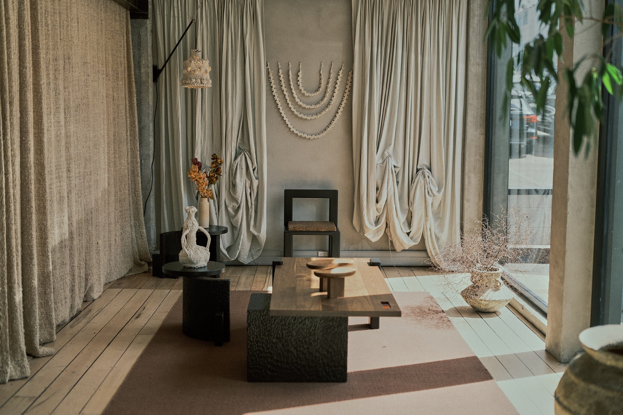 In the Showroom: Finn Ferrier & Amelia Fagence