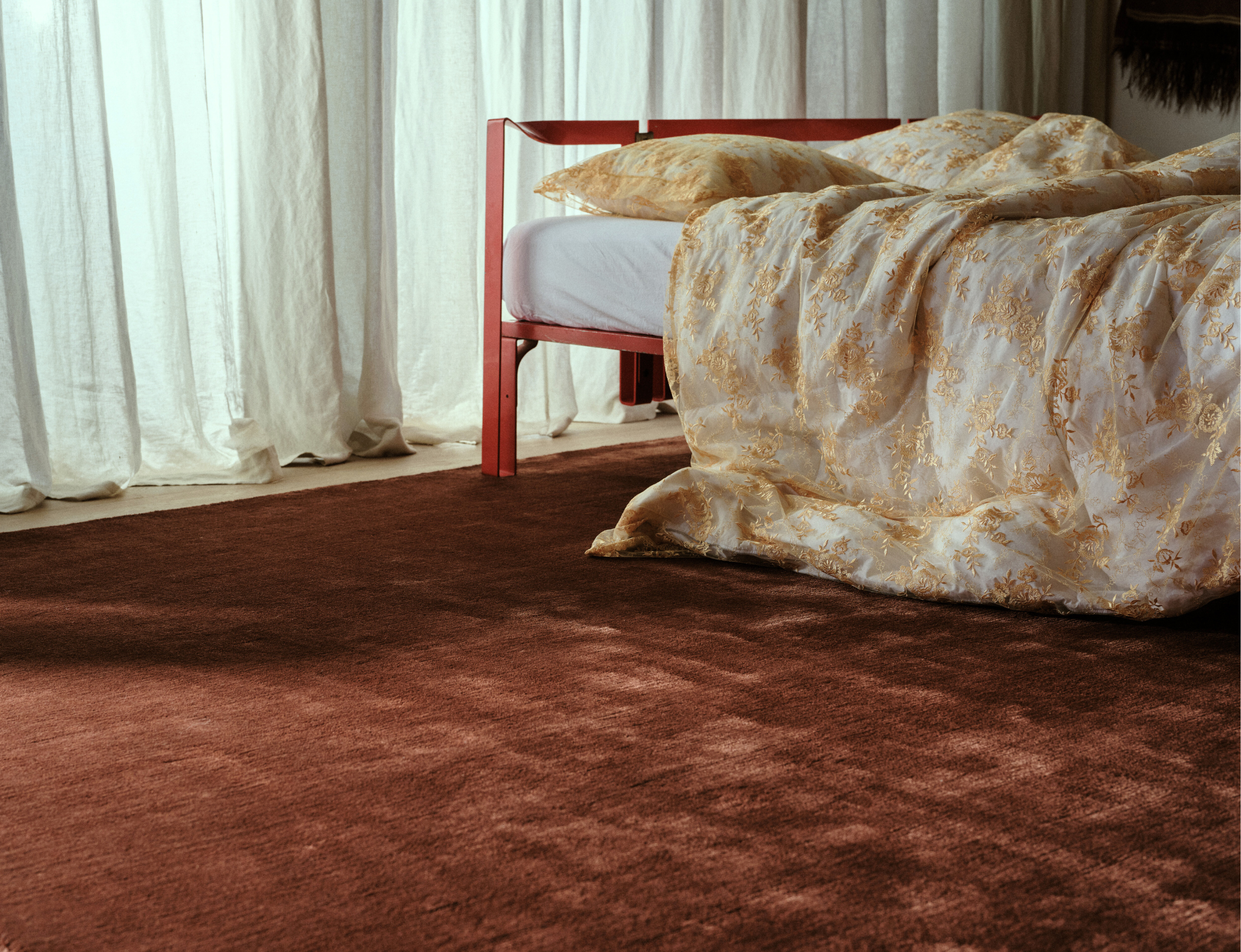 Bamboo Silk and Wool Rug Tobacco