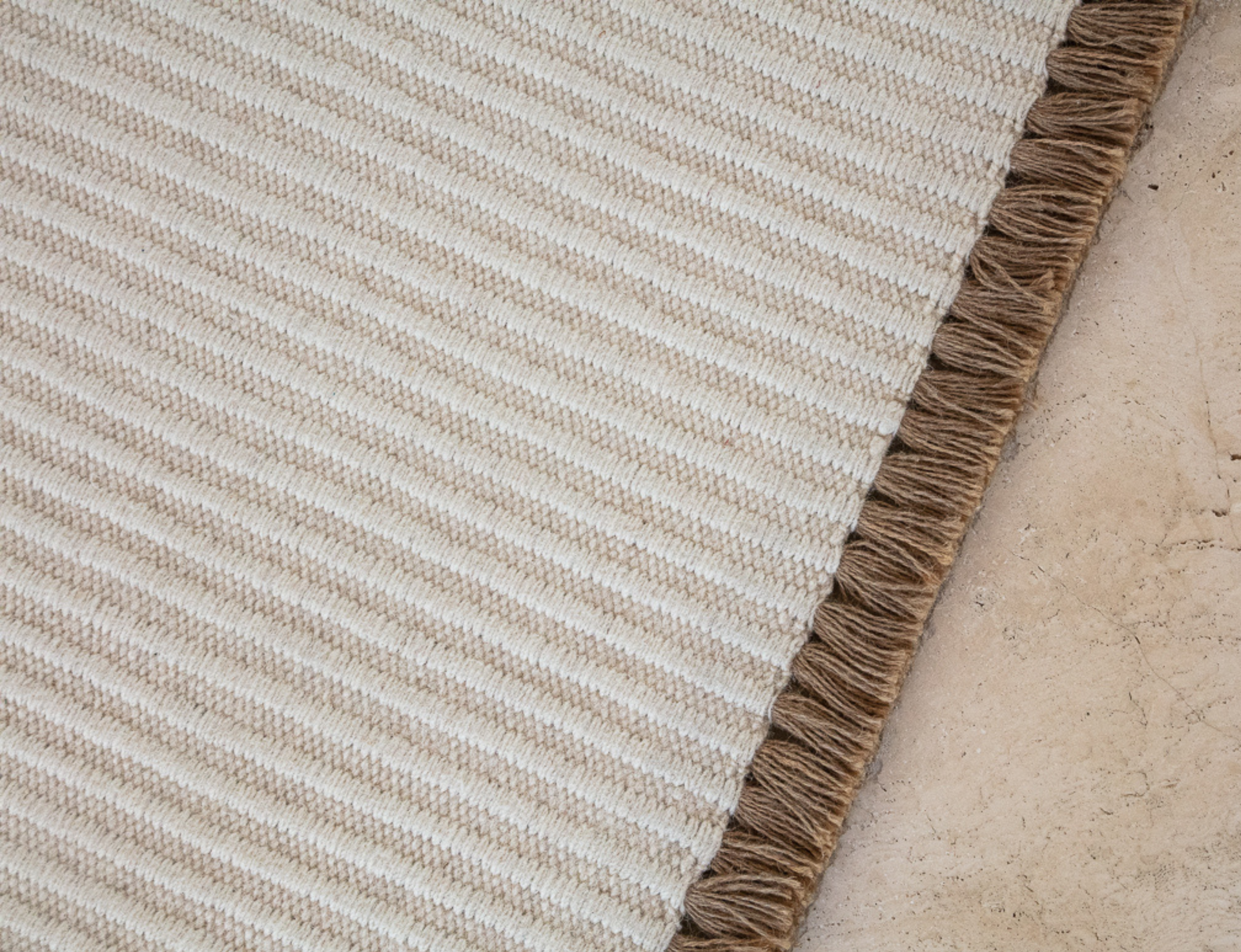 Tasselled Wool Rug Dove