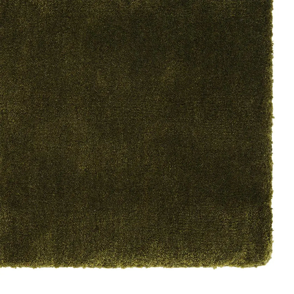 
                  
                    Bamboo Silk and Wool Moss
                  
                